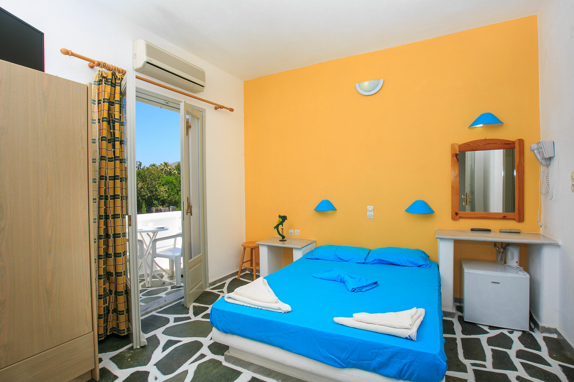 Ampeli Apartments Páros Eksteriør bilde